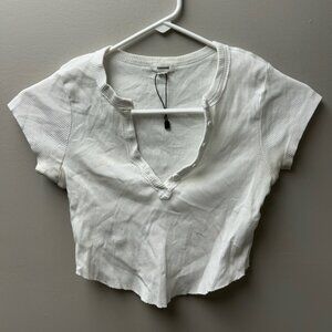 Garage Women’s White V Neck Cropped T Shirt